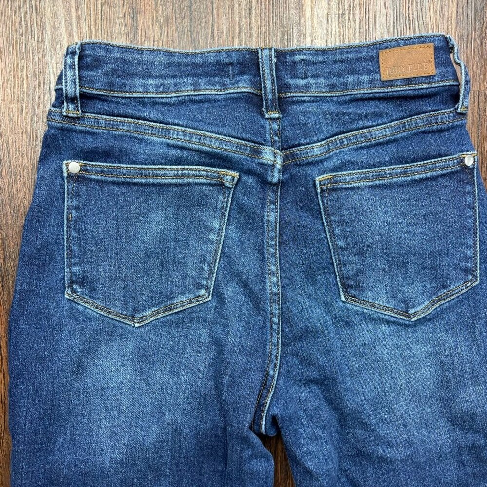 Judy Blue Slim Fit Jeans JB88704DK Dark Wash Raw Hem Women’s Size 3/26 - Picture 4 of 11